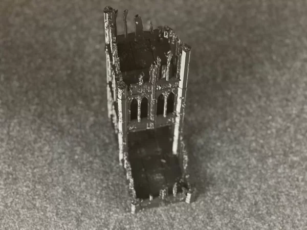 1a9e077b80af75e9a8751a9f86853eb5.jpg Wieża do kości / Dice Tower