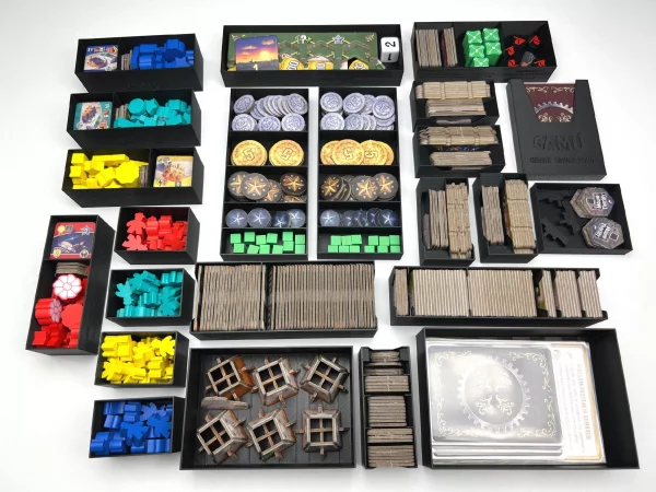 Insert pasujący do gry Nucleum + UPGRADE PACK