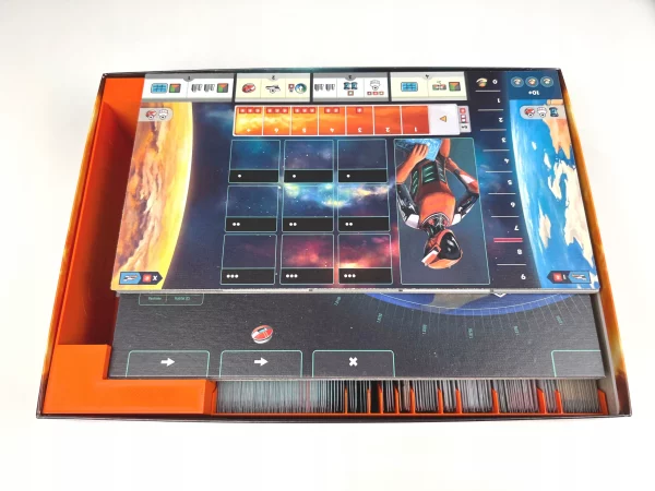 95fdd2527c35e48e653368e08c5b5e3b.jpg Insert pasujący do gry Ewakuacja