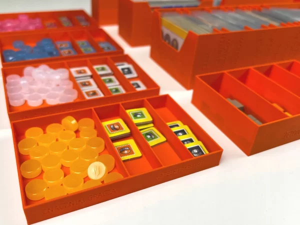 ff9f0cf85a4a716b33d239e41b5dda2c.jpg Insert pasujący do gry Ewakuacja