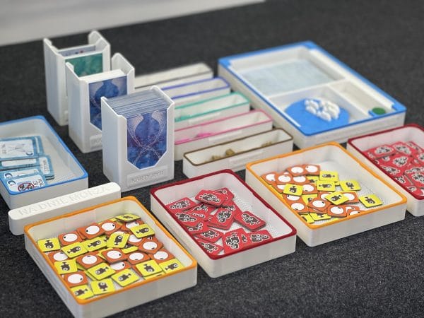 4 Insert pasujący do gry Na dnie morza + gratis