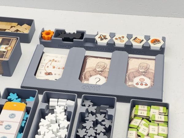 8 Insert pasujący do gry Carnegie