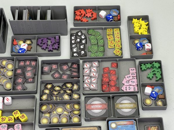 9 Insert pasujący do gry Wojownicy Midgardu: Edycja Jarla