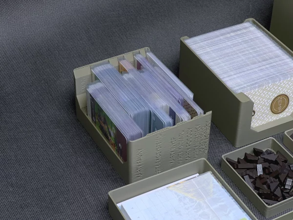 11 Insert pasujący do gry Ziemia