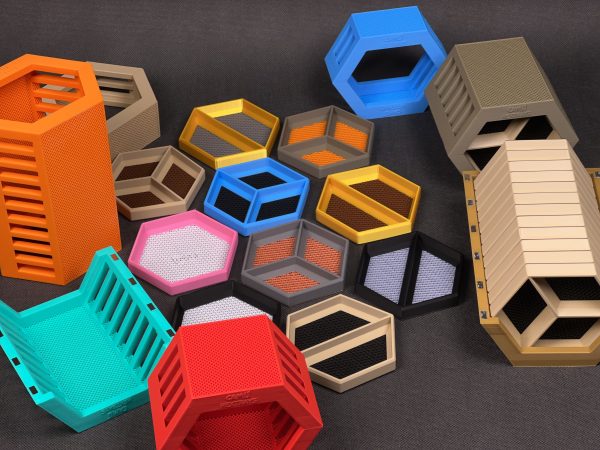 2 GAMU HexTrays - uniwersalne tacki do gier planszowych z pudełkiem