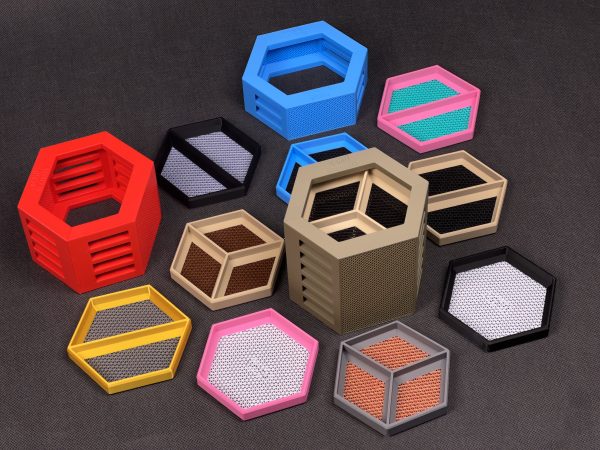 3 GAMU HexTrays - uniwersalne tacki do gier planszowych z pudełkiem